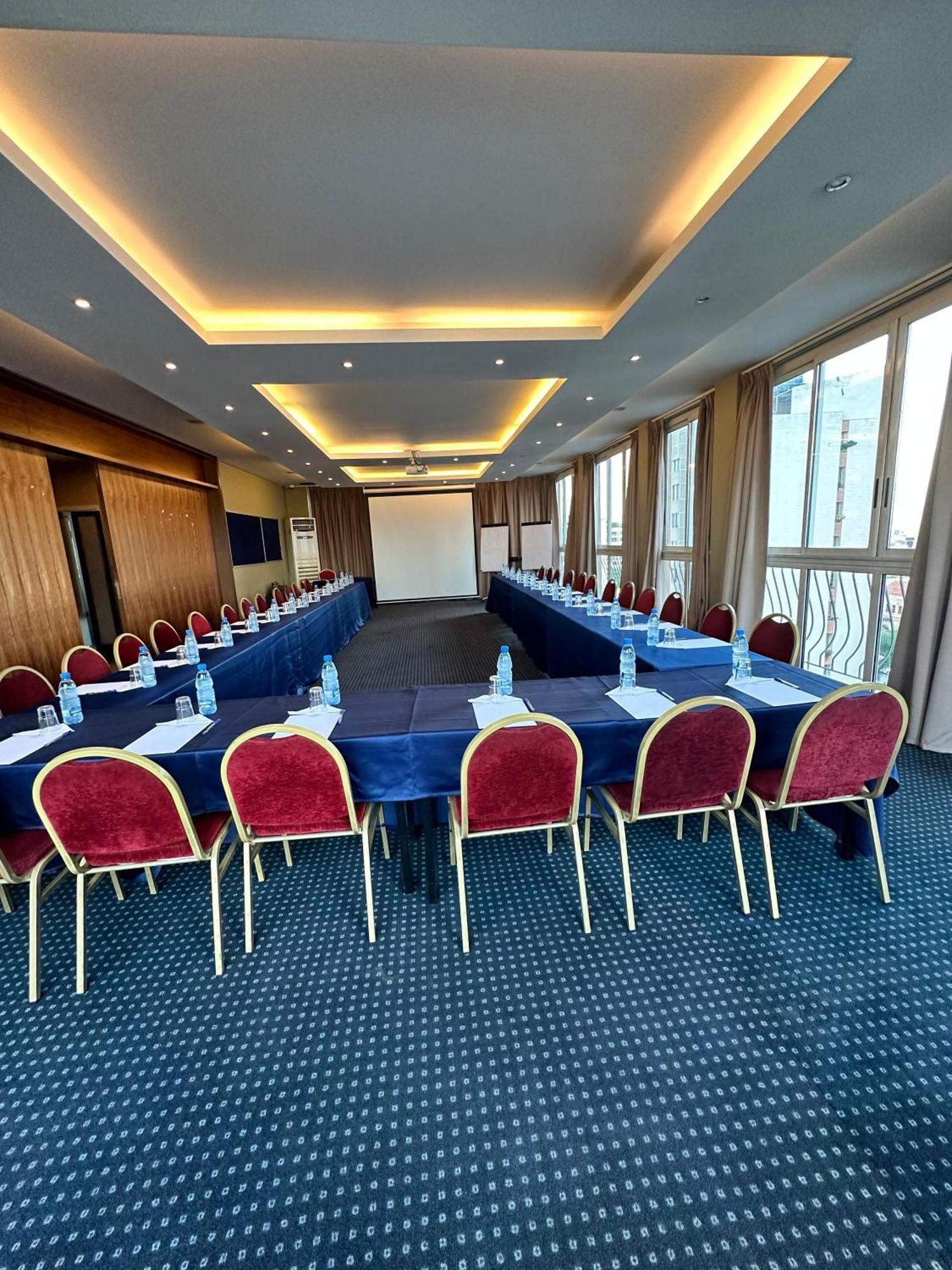 Padova Hotel Beirut Exterior photo