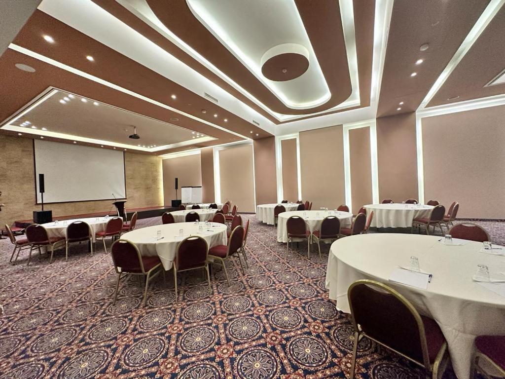 Padova Hotel Beirut Exterior photo