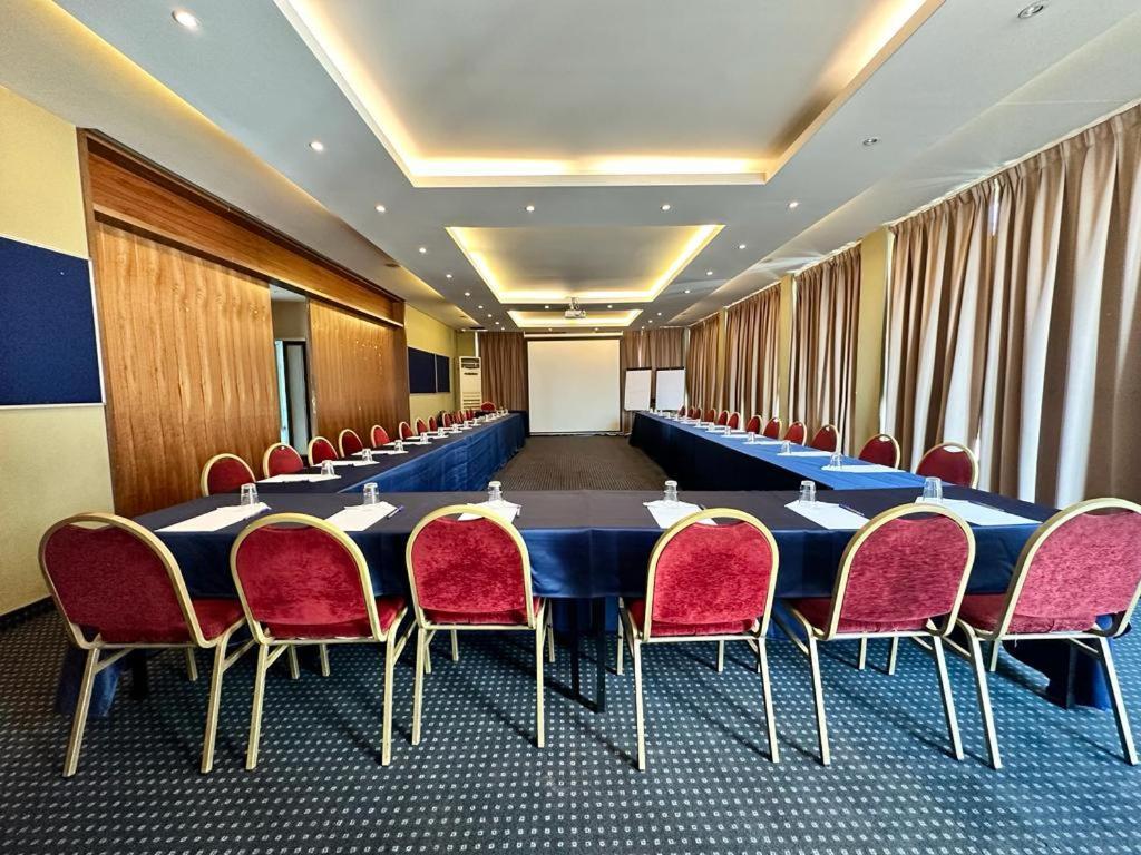 Padova Hotel Beirut Exterior photo