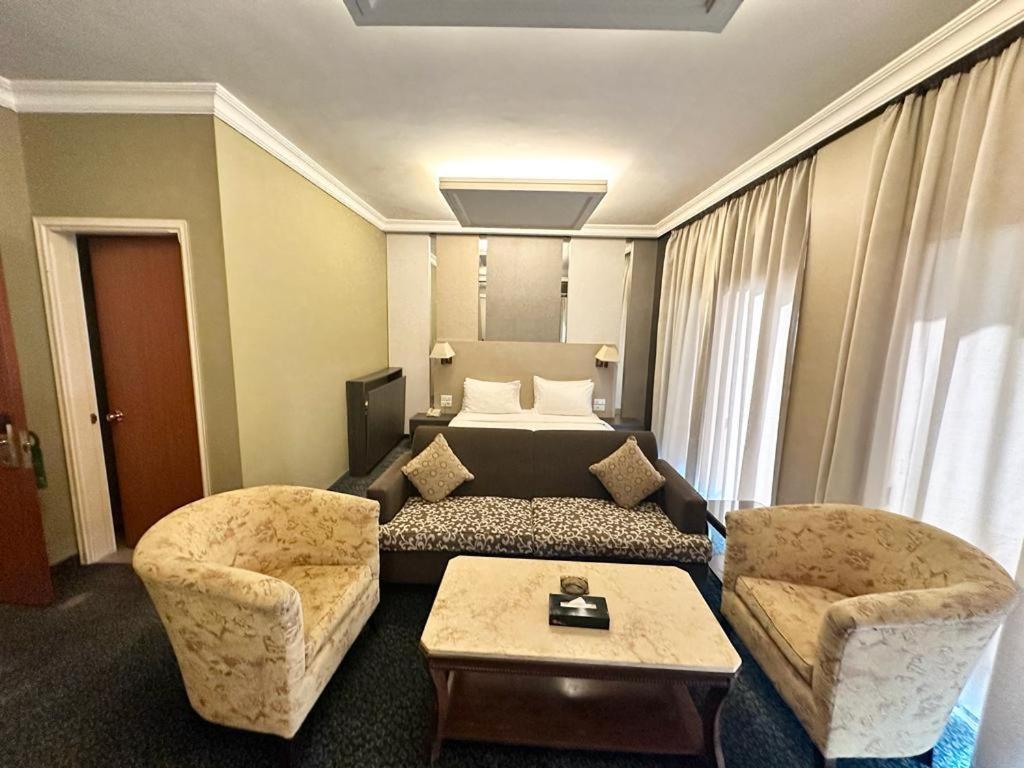 Padova Hotel Beirut Exterior photo