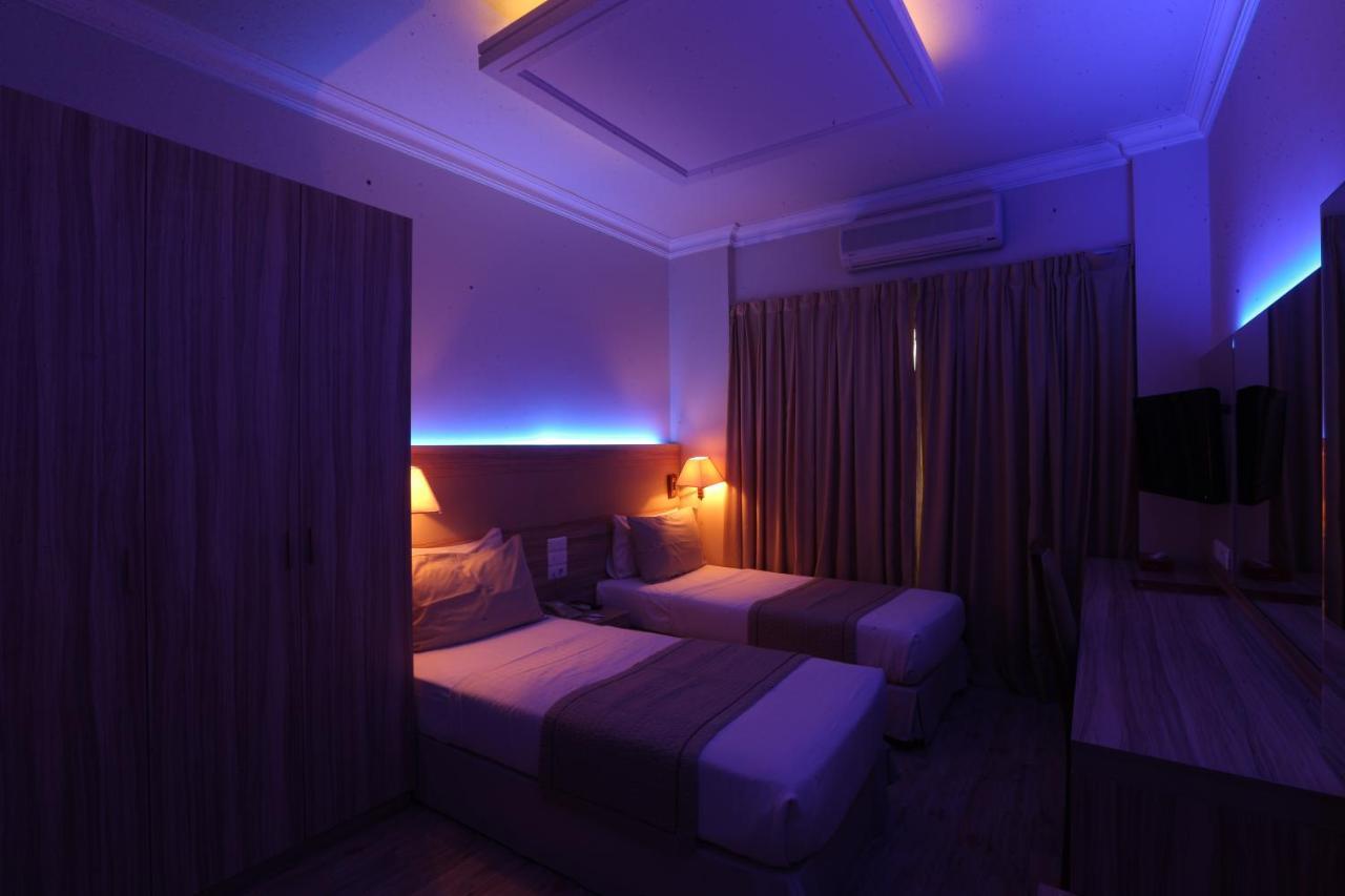 Padova Hotel Beirut Exterior photo